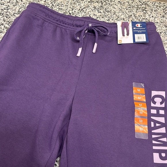 Champion Women’s Fleece Boyfriend Sweatpant- Size Medium- NWT - Picture 3 of 7